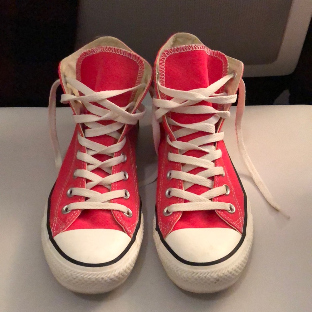 Hot pink hightop converse
